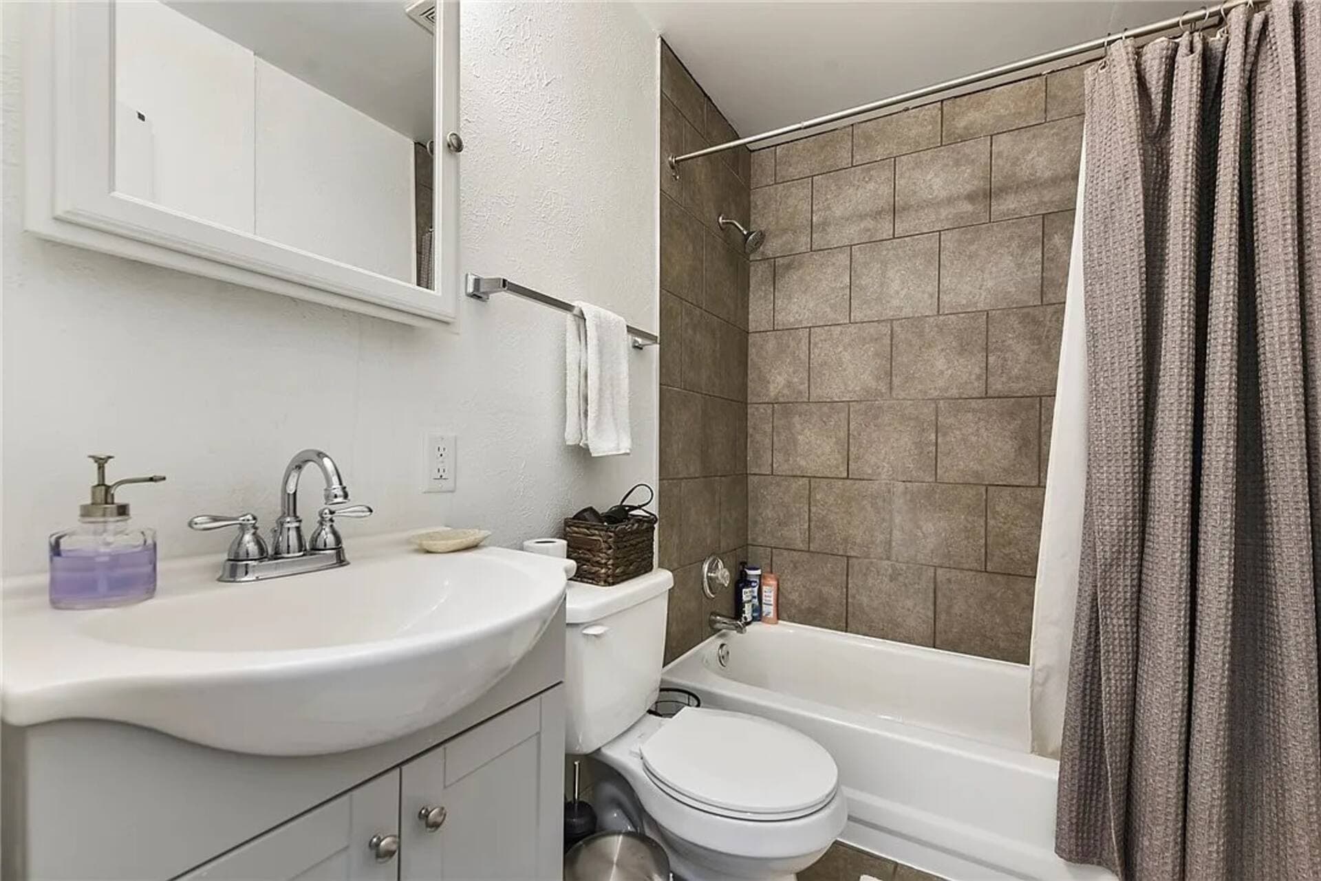 Deutschtown 2-Unit - Photo 17